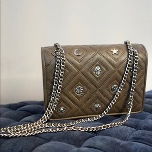 🌈 NWOT Green Tory Burch Fleming Silver Embellished Charm Chain Crossbody Bag 🌈